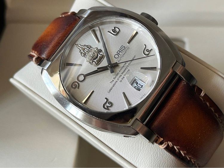 รับเทรด Oris 60ปีครองราชย์ 999 เรือน รูปที่ 12