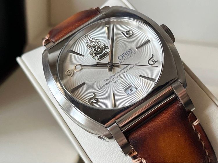 รับเทรด Oris 60ปีครองราชย์ 999 เรือน รูปที่ 10
