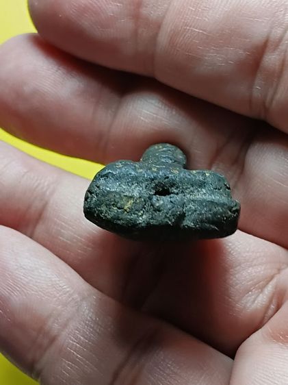 พระหลวงปู่ทวด เนื้อว่าน พิมพ์ใหญ่ รุ่นเเรก ปี2497 วัดช้างให้ สภาพสวยมาก พระวางอยู่บนหิ้งเก่าบ้านคุณตามายาวนาน ได้เหมาพระยกหิ้งแบ่งปันมาครับ รูปที่ 10