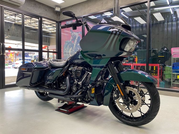 Harley-Davidson Road Glide Special 2021 สีพิเศษ Snake Venom รูปที่ 2