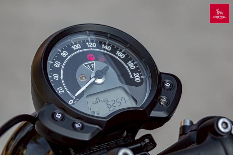 Triumph Bobber Black ปี2019 วิ่ง6,000Km. ท่อVance and Hines รูปที่ 6