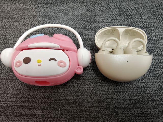 อื่นๆ Huawei Freeclip