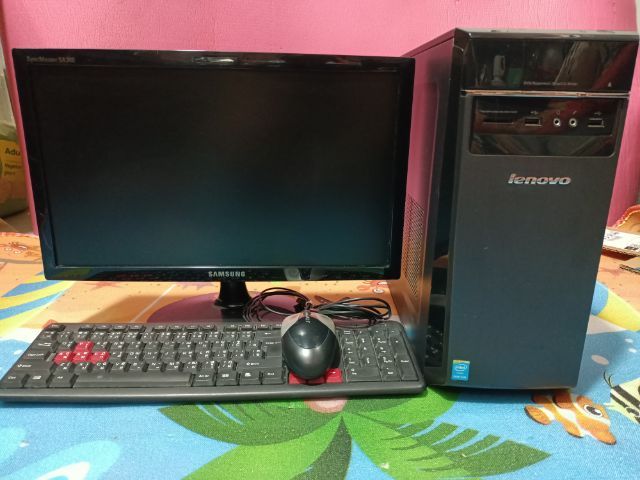 Lenovo วินโดว์ 4 กิกะไบต์ คอมพิวเตอร์ชุด