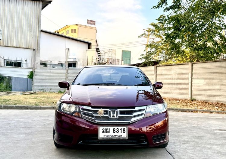 Honda City 2012 1.5 V i-VTEC Sedan เบนซิน ไม่ติดแก๊ส เกียร์อัตโนมัติ แดง รูปที่ 2