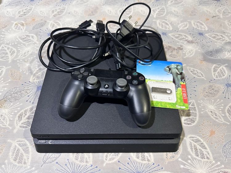 Sony เครื่องเกมส์โซนี่ เพลย์สเตชั่น PS4 (Playstation 4) เชื่อมต่อไร้สายได้ ps4 slim (สายมืด)