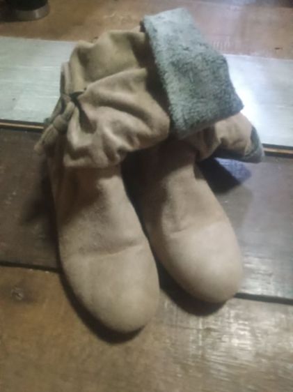 รองเท้าบูทหนังกลับข้อสั้น รูปที่ 3