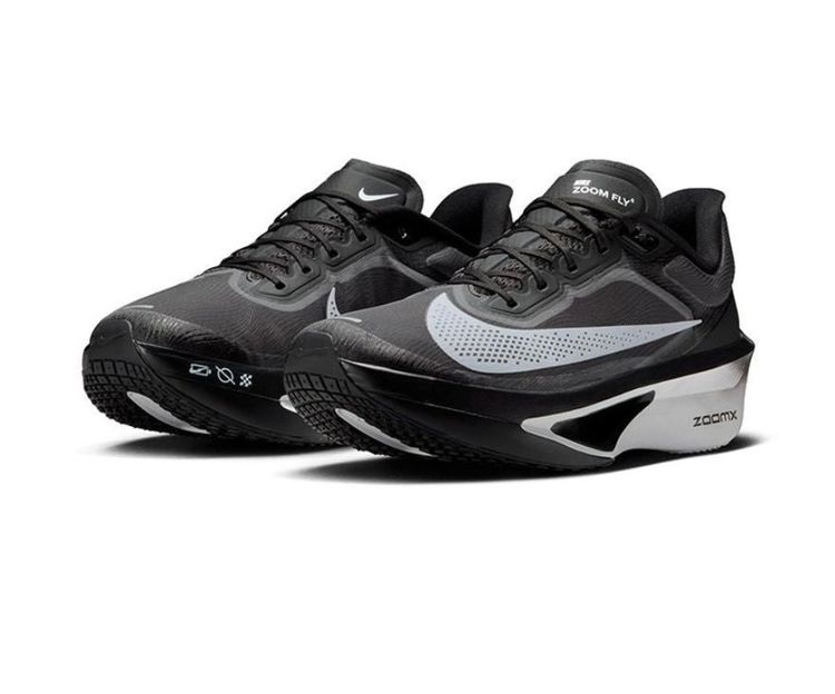 nike zoom fly 6  ลอง 1 ครั้ง  อุปกรณ์ครบ รูปที่ 3