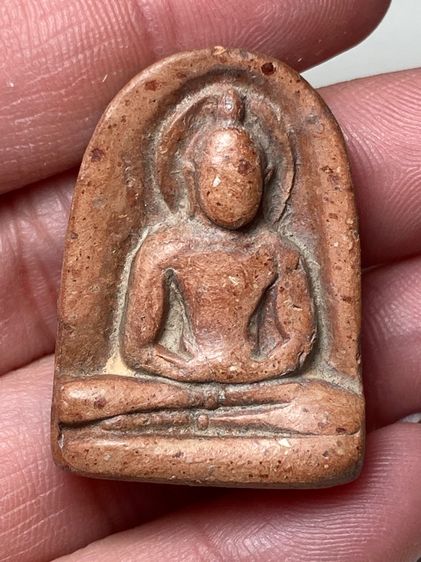 พระซุ้มกอเนื้อดิน