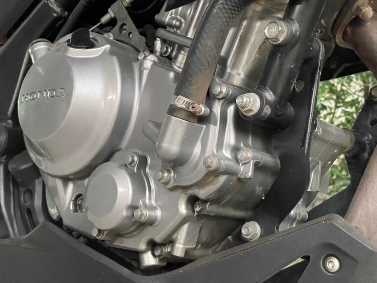 cb300f 2015 รูปที่ 17