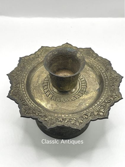 เชิงเทียน กระไหล่เงิน ตอกลายโบราณ เก่าสะสม รูปที่ 5