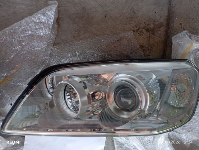 ไฟหน้า แท้ แคปติว่า รูปที่ 4