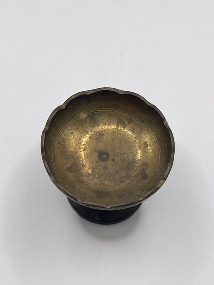 พาน ทองเหลืองจิ๋ว โบราณ เก่าสะสมC1 รูปที่ 4