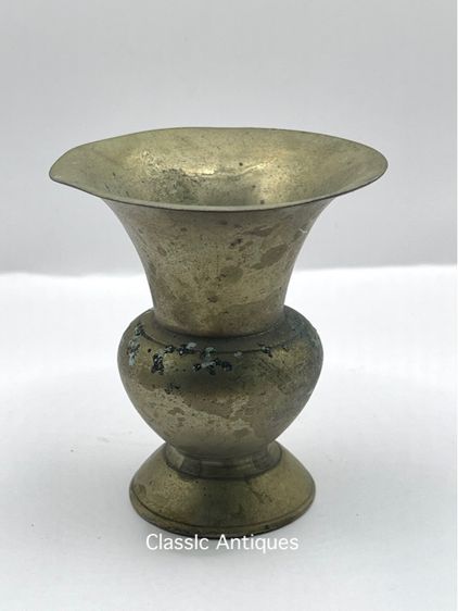 กระโถน ปากแตรจิ๋ว ทองเหลืองเก่าสะสม รูปที่ 3