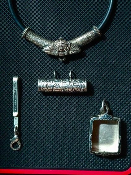 เนื้อเงินแท้เก่าโบราณสภาพเยี่ยมทุกชิ้น รูปที่ 6