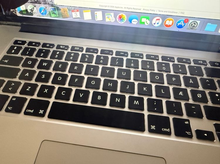 macbook pro retina 15" 2014 จอแตก รูปที่ 7