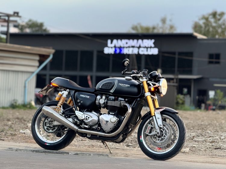 ขาย Triumph ThruxtonR 2017