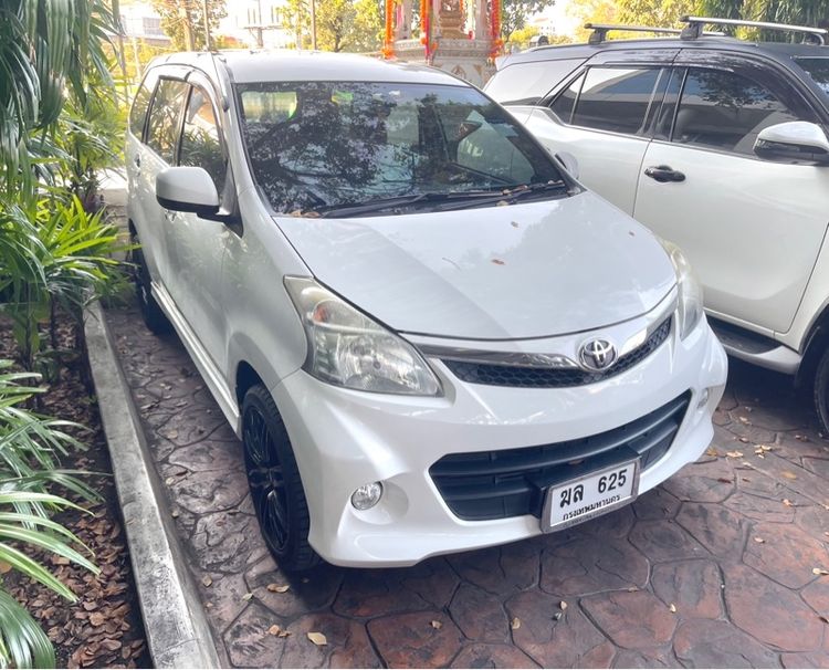 Toyota Avanza 2012 1.5 S Utility-car เบนซิน ไม่ติดแก๊ส เกียร์อัตโนมัติ ขาว รูปที่ 2