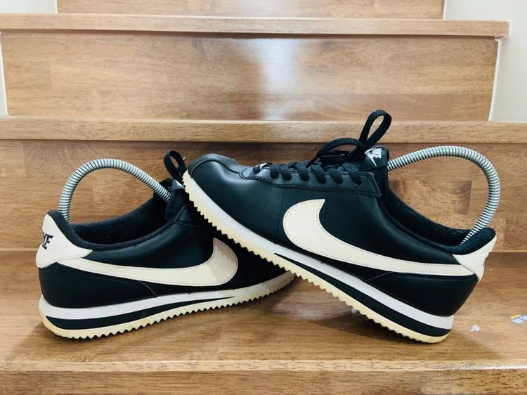 ดำ หนังแท้ อื่นๆ รองเท้าหนัง ECCO แท้ 💯 เบอร์ 40 cm 25 คนเท้า 25-26 cm ใส่ได้ครับ สภาพดีมาก หนังนิ่มมาก พื้นเต็ม ทรงสวย หายากน่าสะลมครับ