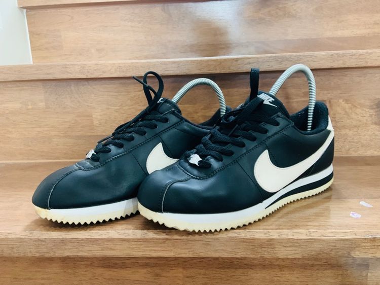 รองเท้าหนัง ECCO แท้ 💯 เบอร์ 40 cm 25 คนเท้า 25-26 cm ใส่ได้ครับ สภาพดีมาก หนังนิ่มมาก พื้นเต็ม ทรงสวย หายากน่าสะลมครับ รูปที่ 5