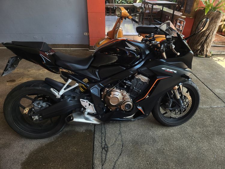 Honda CBR 650R ปี 2021 ไมล์ 13,xxx รูปที่ 3