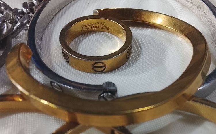 กำไลตอก750