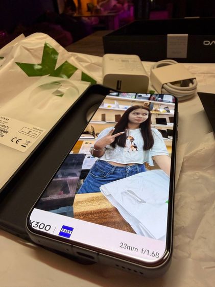 Vivo X300 16+512GB Global (Thai ROM) รุ่น V2515 สีดำ ครบกล่อง รูปที่ 2