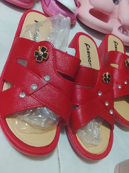 ขายเหมารองเท้ามือหนึ่ง รูปที่ 2