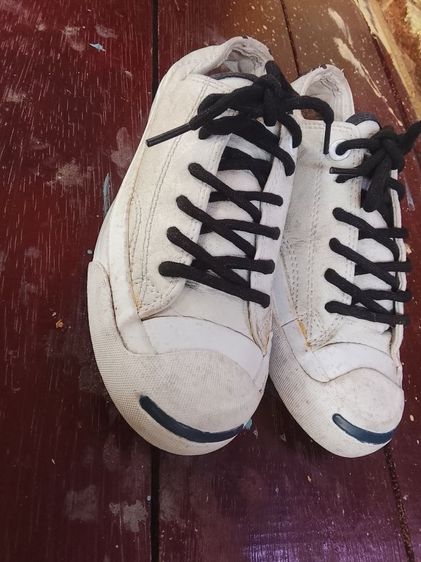 รองเท้าผ้าใบขายคู่ รูปที่ 5