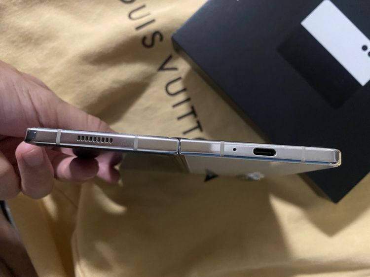 ปล่อยครบกล่อง Fold 5  รอม12แรม256 GB ต่อรองราคาได้ครับ สภาพนางฟ้า 95เปอร์เซ็น รูปที่ 2