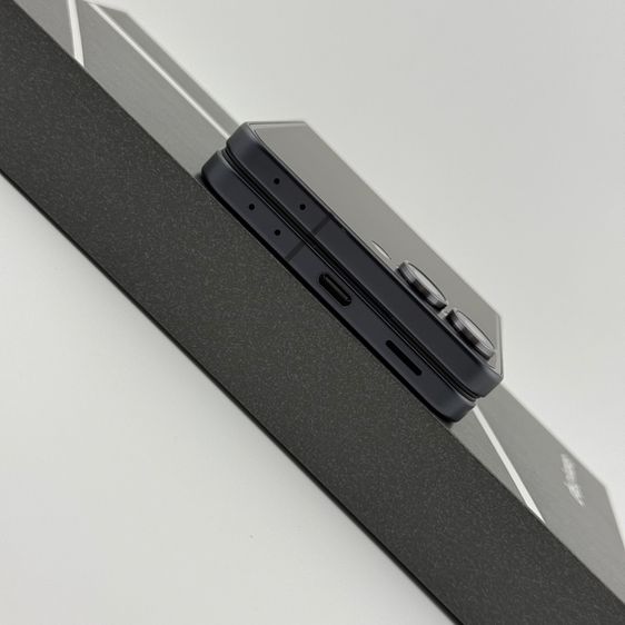 galaxy z flip7 256gb ใช้งาน 7วัน ใหม่มาก รูปที่ 5