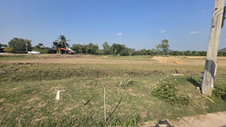 ขายที่ดิน2ไร่ ทางเข้าวัดหินกอง หมู่1 อ.เมืองราชบุรี รูปที่ 3