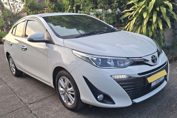 Toyota Yaris 2018 1.2 G Sedan เบนซิน ไม่ติดแก๊ส เกียร์อัตโนมัติ ขาว รูปที่ 3