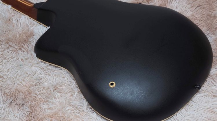 ขายกีต้าร์โปร่ง Ovation 1567M  รูปที่ 8