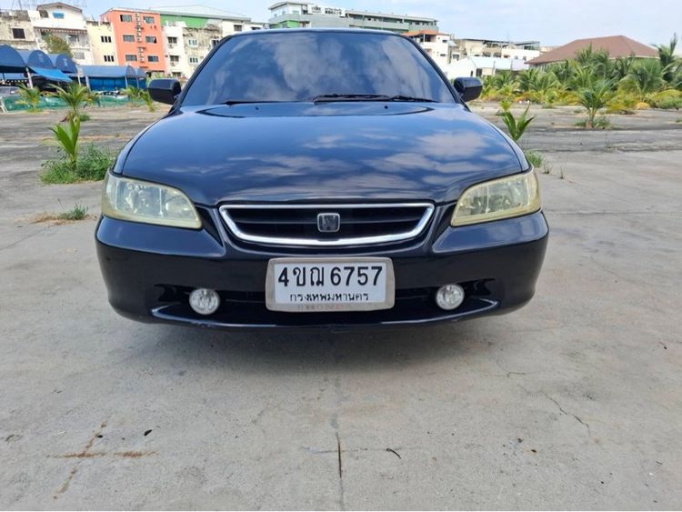 Honda Accord 2001 2.3 VTi Sedan เบนซิน LPG เกียร์อัตโนมัติ ดำ รูปที่ 3