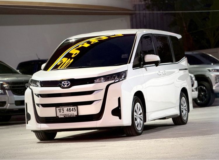Toyota รุ่นอื่นๆ 2024 Van ไฮบริด ไม่ติดแก๊ส เกียร์อัตโนมัติ ขาว