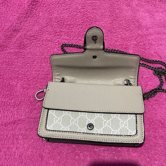 กระเป๋า รูปที่ 2