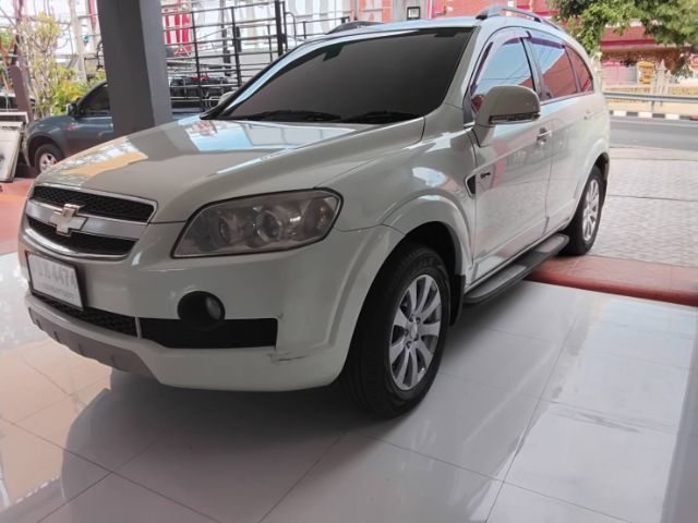 Chevrolet Captiva 2011 2.0 LT 4WD Sedan ดีเซล ไม่ติดแก๊ส เกียร์อัตโนมัติ ขาว รูปที่ 2