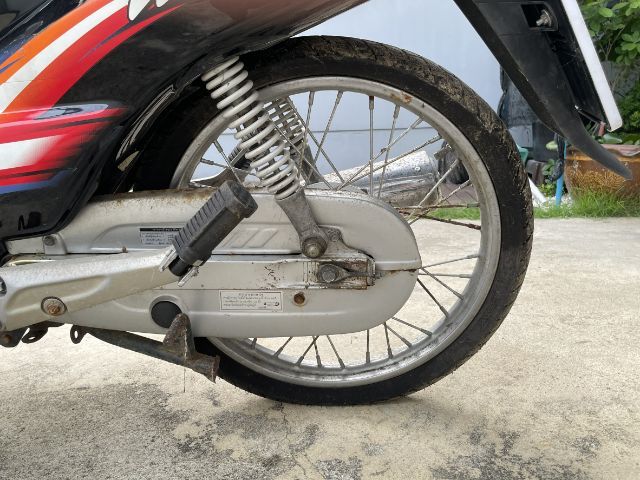 ขายเวฟ100 โปรดอ่านรายละเอียดก่อนติดต่อ(ภาษีขาดเกิน3ปีรถจอดนานสตาร์ทไม่ติดต้องเอาไปซ่อมเอง) รูปที่ 9