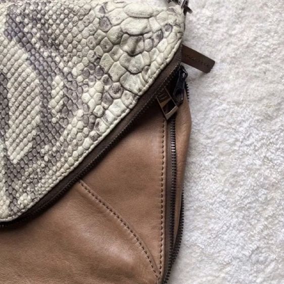 กระเป๋า Boyy Slash Bag รุ่นแรก สีหายาก รูปที่ 3