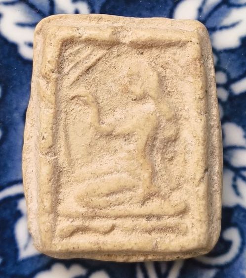 พระขุนแผนพิมคมสวยเนื้อเก่าค่ะ(1) รูปที่ 9