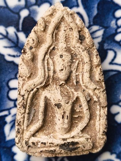 พระขุนแผนพิมคมสวยเนื้อเก่าค่ะ(1)