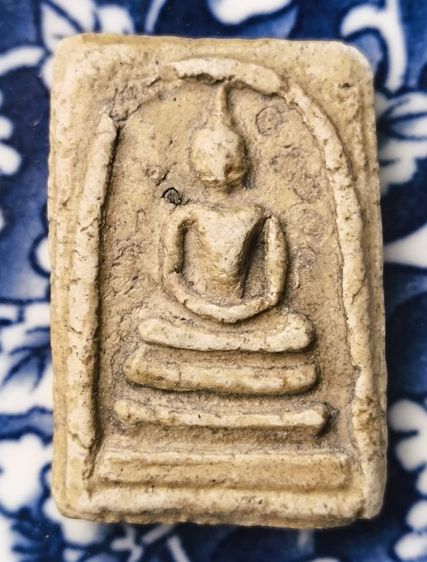 พระผงหลวงปู่ทวดเนื้อเก่าค่ะ(3)