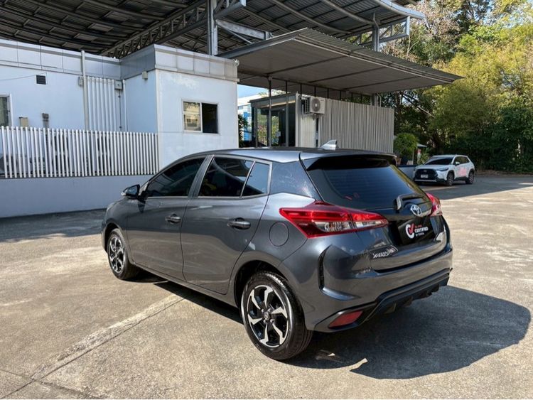 Toyota Yaris 2024 1.2 Smart Sedan เบนซิน ไม่ติดแก๊ส เกียร์อัตโนมัติ เทา รูปที่ 4