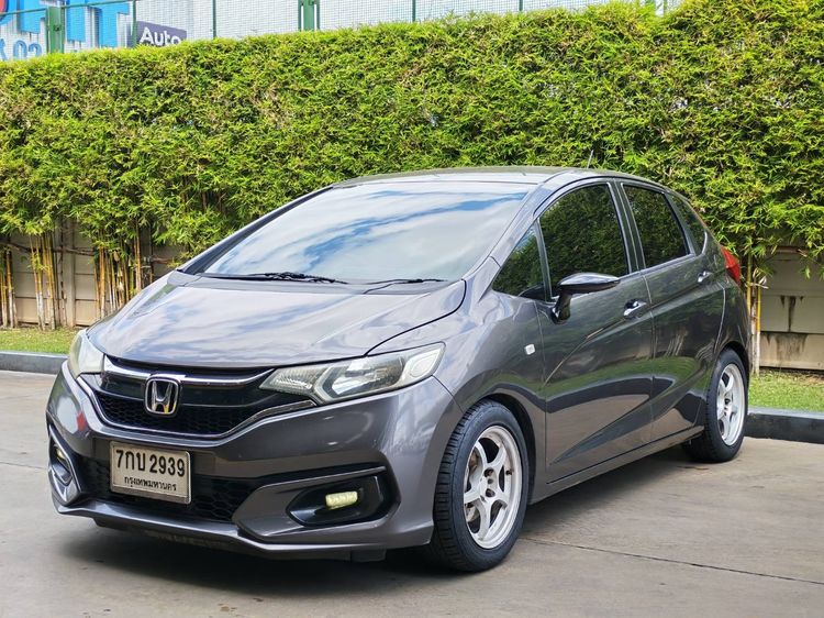 Honda Jazz 2018 1.5 V Sedan เบนซิน ไม่ติดแก๊ส เกียร์อัตโนมัติ เทา รูปที่ 2