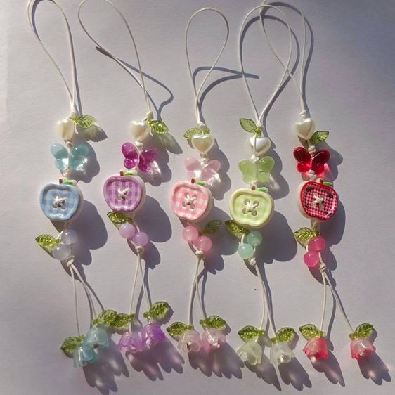 อื่นๆ สายคล้องมือถือ เชือกเทียนลูกปัด ของปัจฉิม ให้เพื่อน