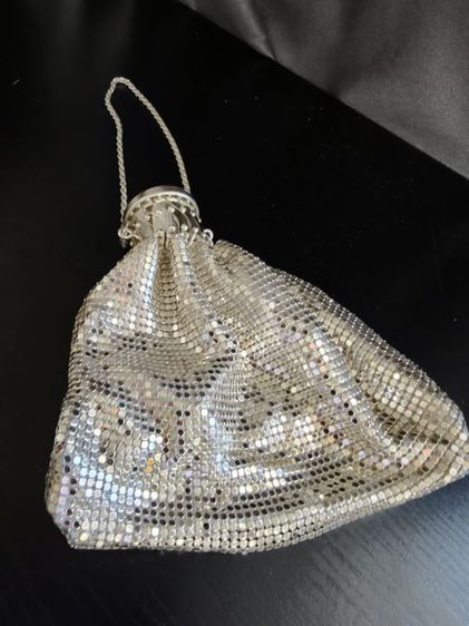 กระเป๋าโลหะสึเงิน รูปที่ 2