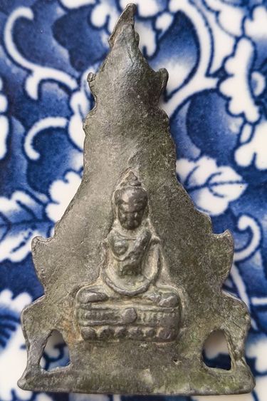 พระรูปหล่อเนื้อโลหะเก่าค่ะ(5) รูปที่ 8