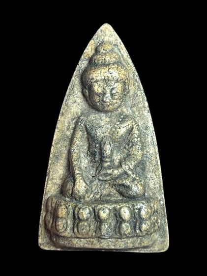 พระหลวงปู่ทวด เนื้อว่าน พิมพ์เตารีด