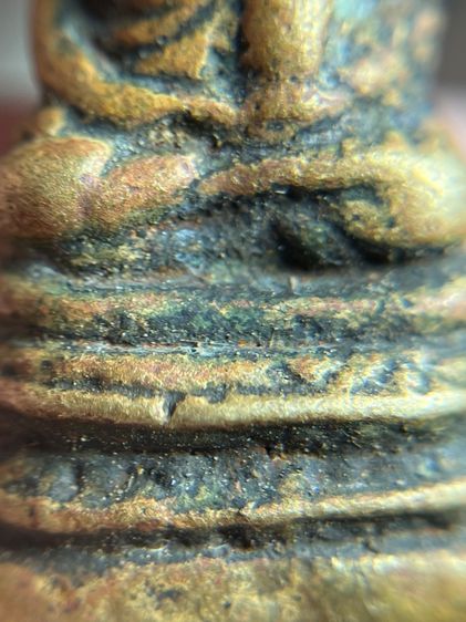 หลวงพ่อเงินนาคปรก9องค์ รูปที่ 4