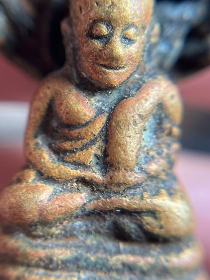 หลวงพ่อเงินนาคปรก9องค์ รูปที่ 6